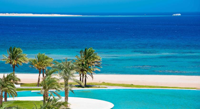 A romantic trip to Sharm El Naga bay