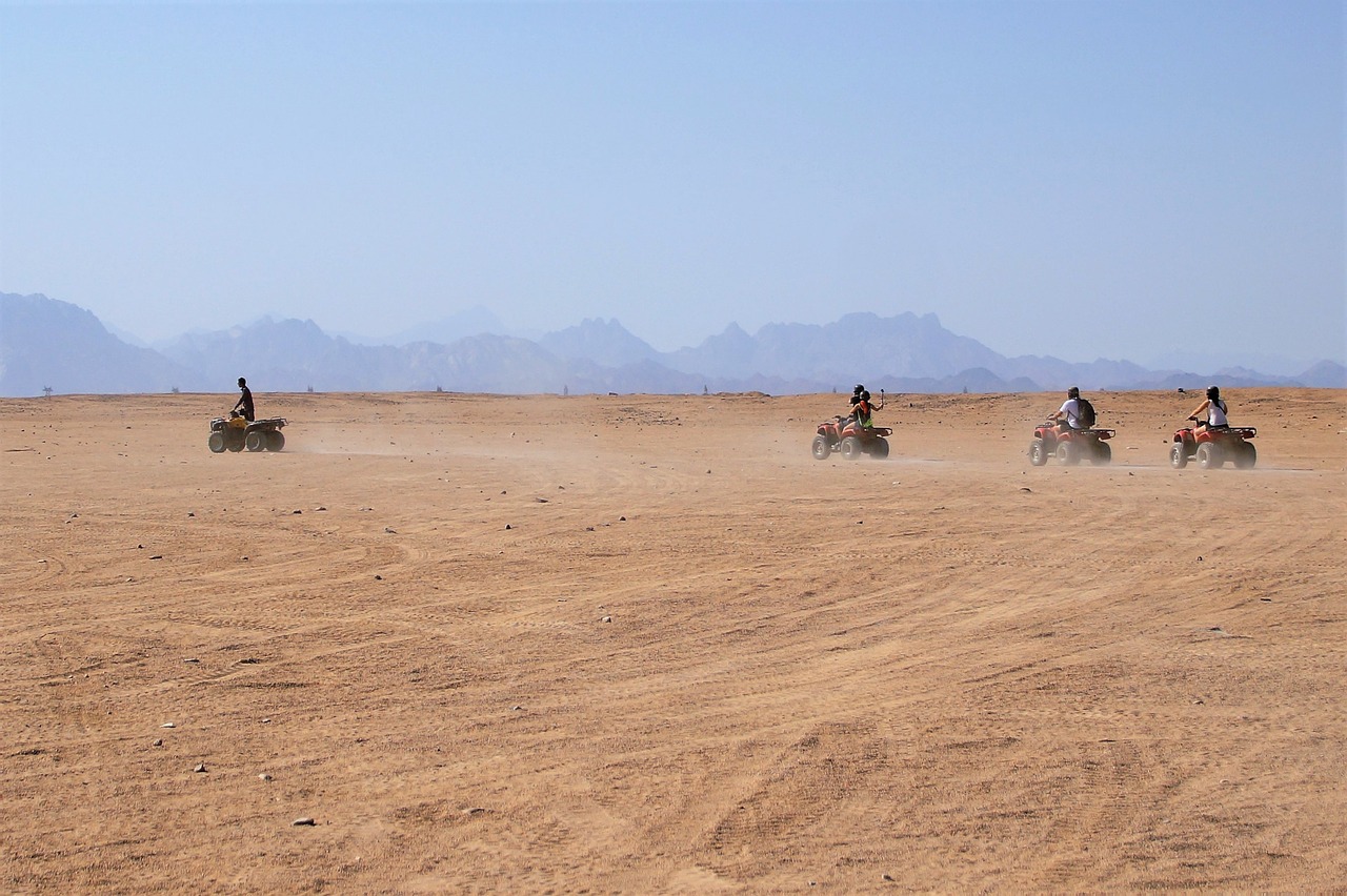 Sunset Trip:Quad Bike Desert Safari with Barbecue