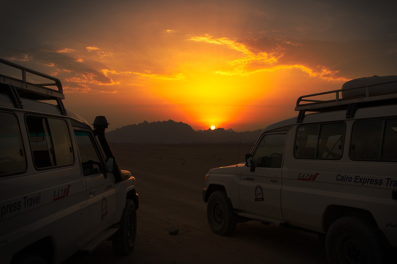 Desert safari by jeep from El Gouna